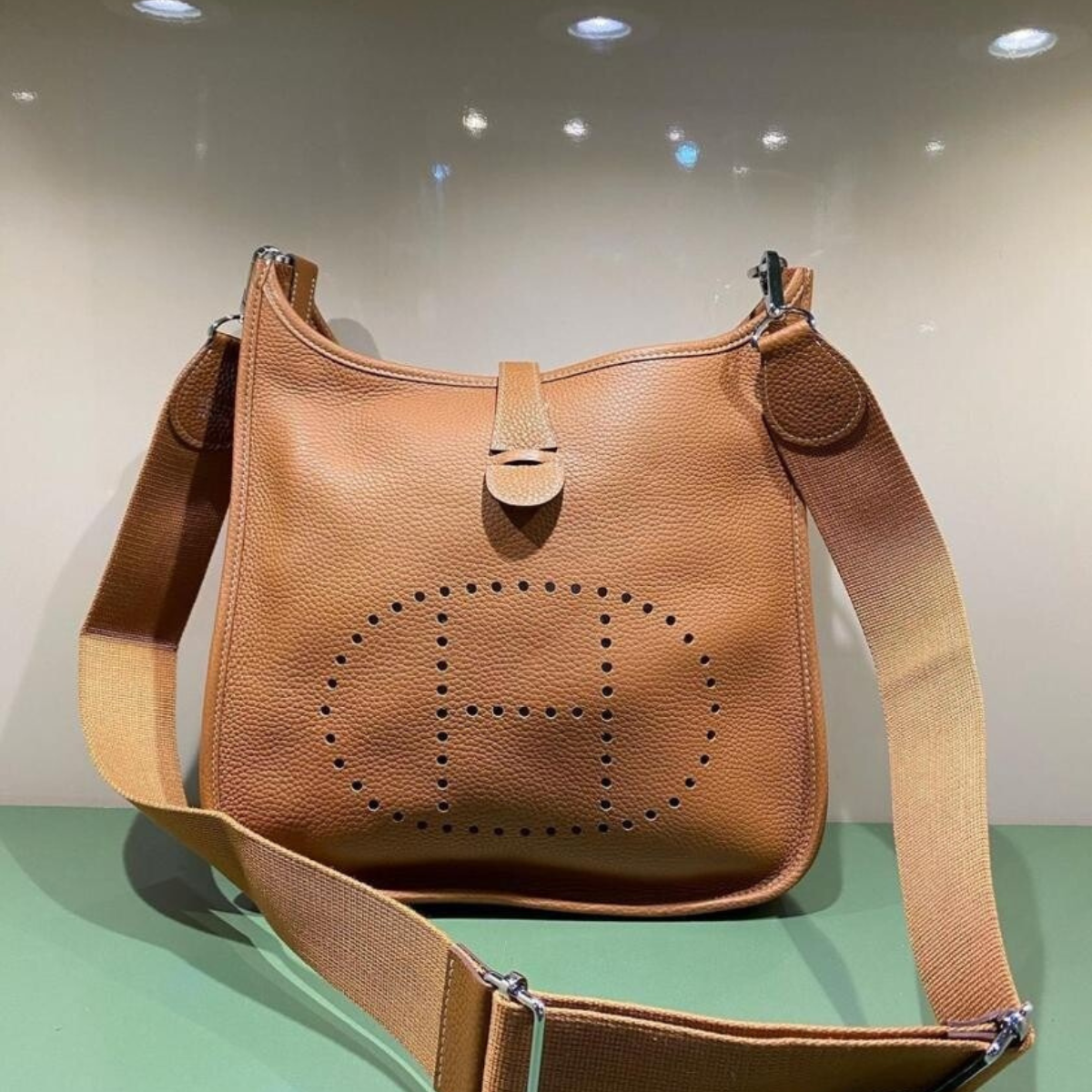 Hermès – Évelyne III 29 Tas