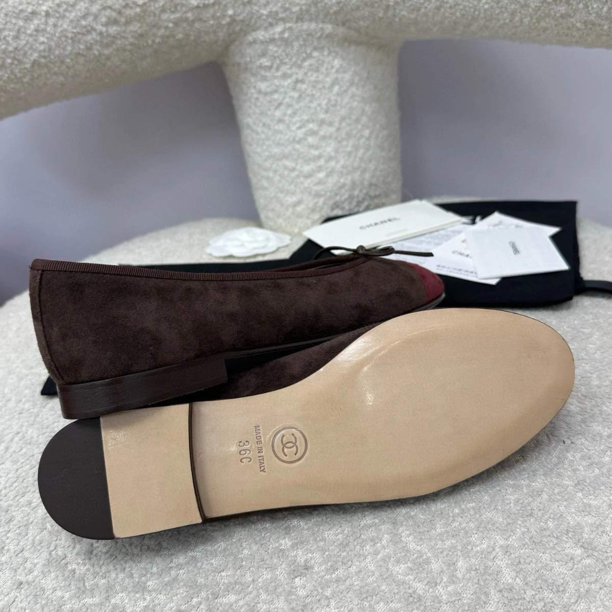Chanel 25A Ballet Flats Donkerrood Chocolade Suède