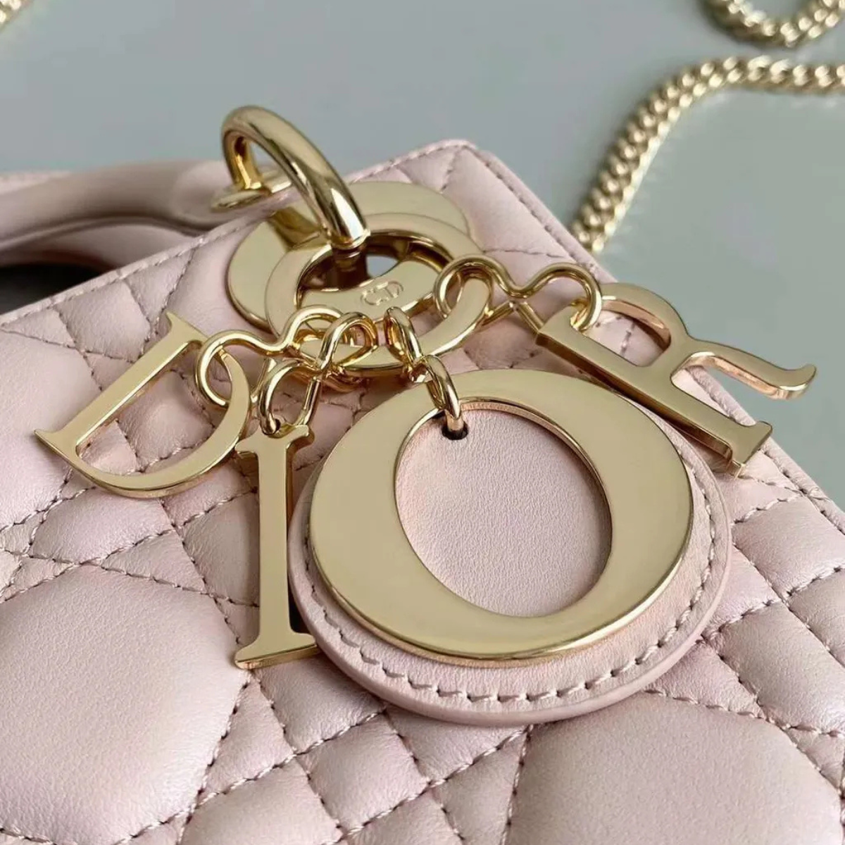 Dior – Mini Lady Dior-tas