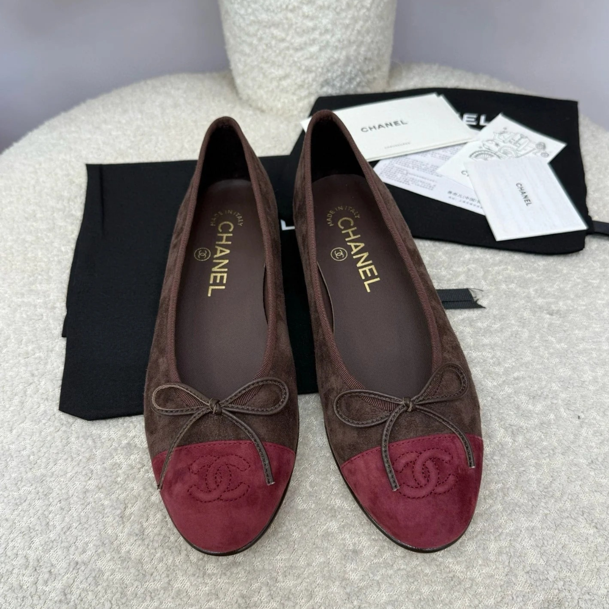 Chanel 25A Ballet Flats Donkerrood Chocolade Suède