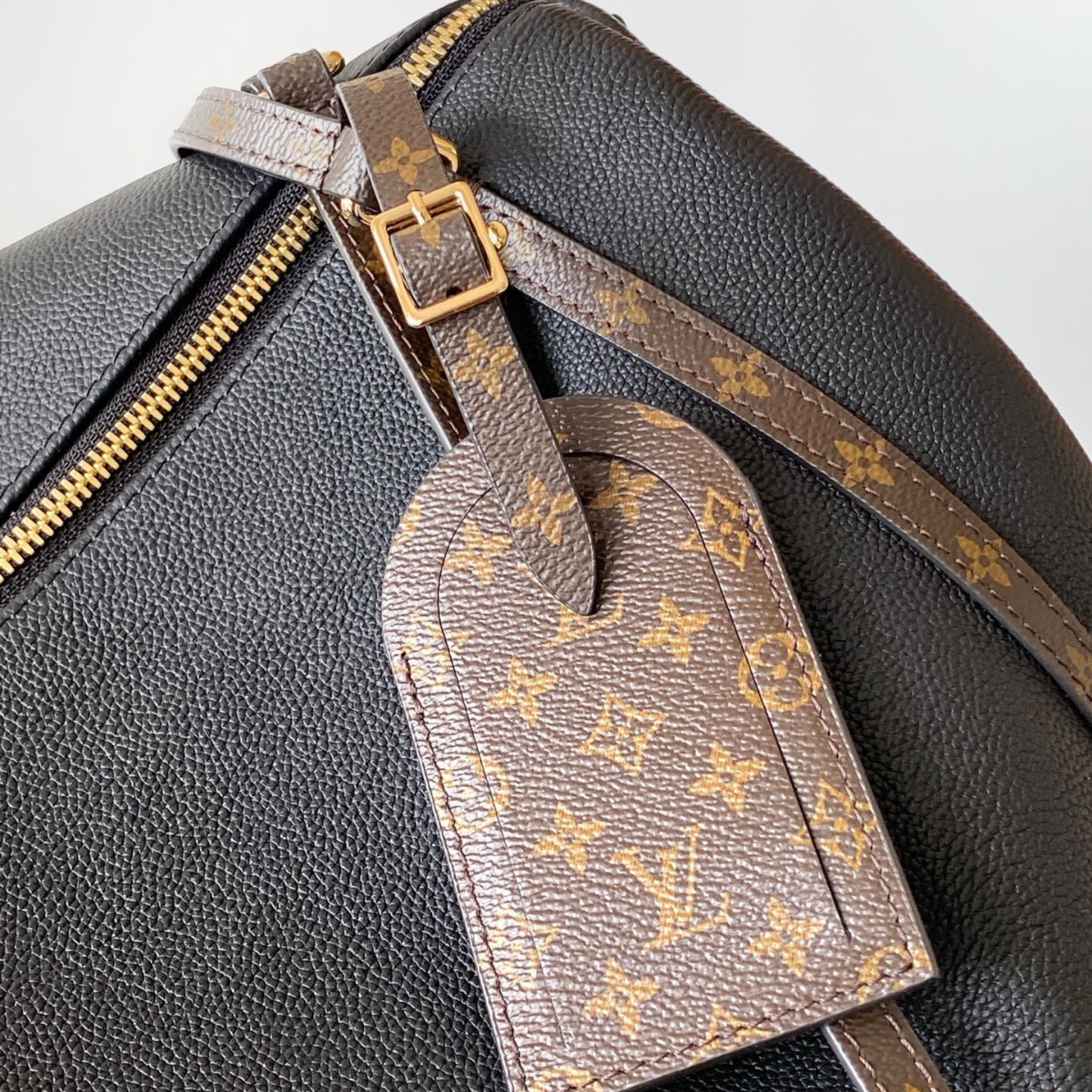 Louis Vuitton – Express PM-tas