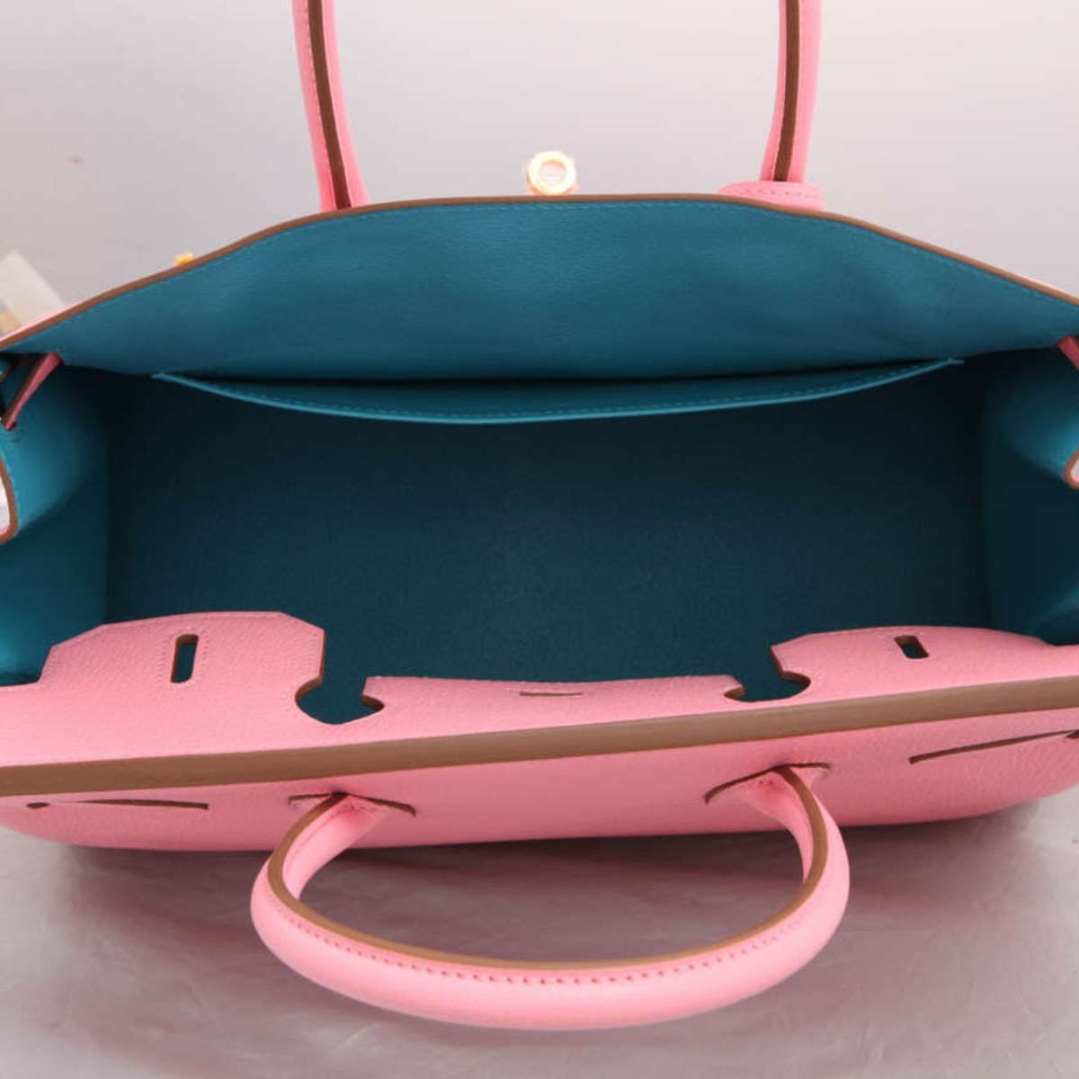 Hermès – Birkin 25-tas in roze met goudkleurige hardware