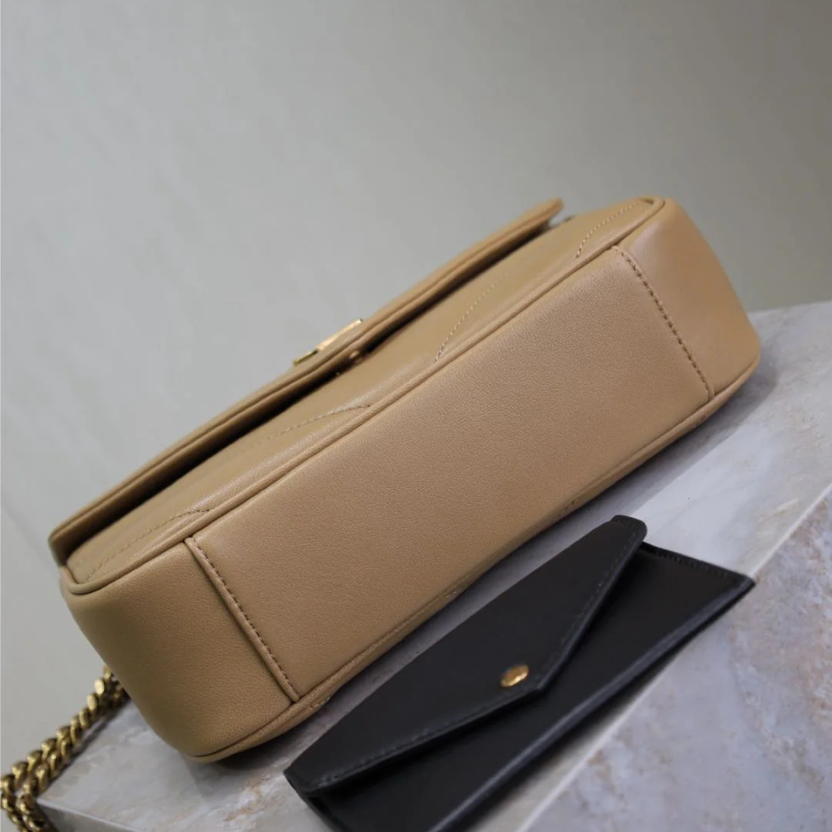 Saint Laurent – Loulou Small Matelassé-tas in lamsleer