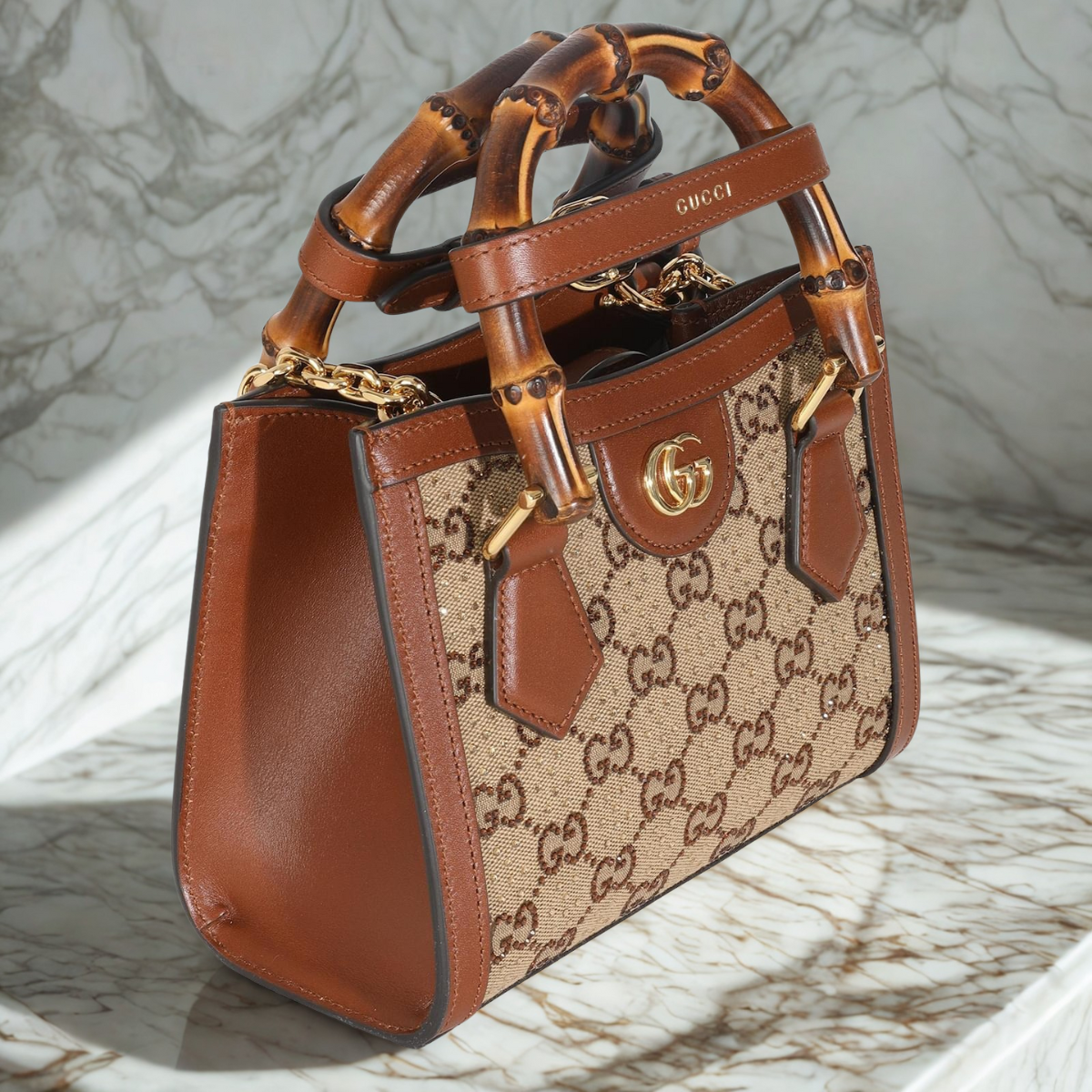 Gucci – Diana Small Tote Bag met Kristallen
