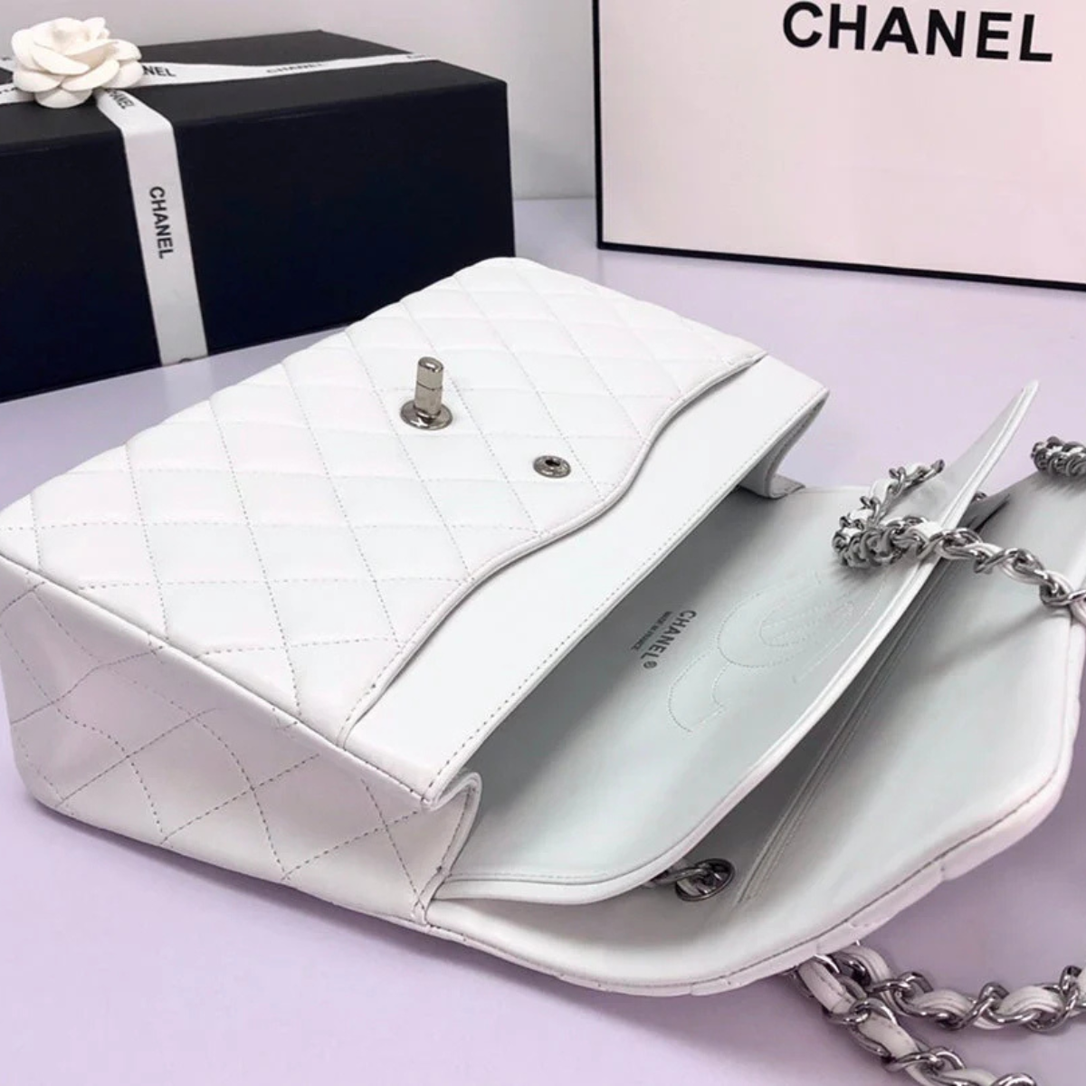 Chanel Classic Single Flap Tas – Off White