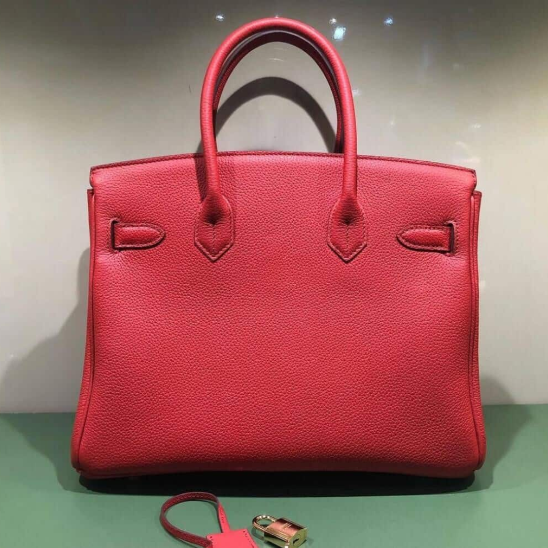 Hermès – Birkin 30-tas in rood met goudkleurige hardware