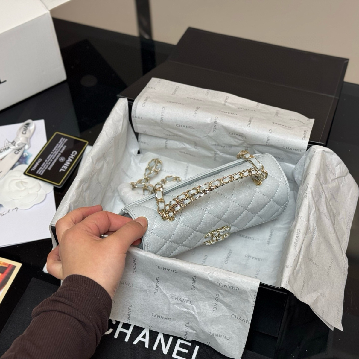 Chanel Classic Flap Tas – Ice Grey