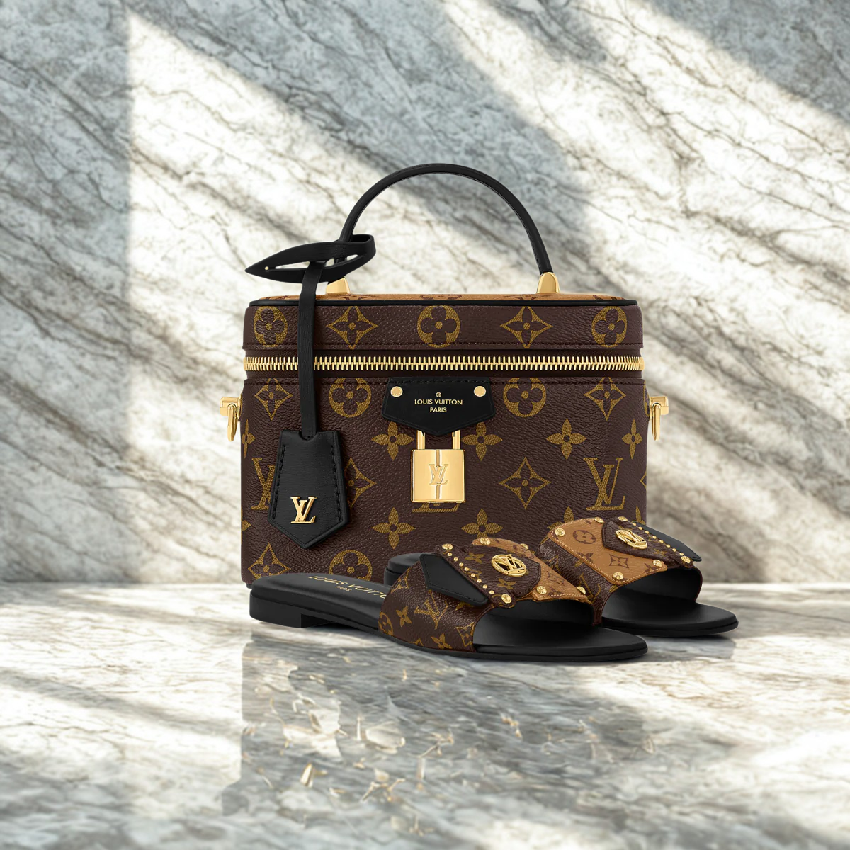 Louis Vuitton – Vanity PM & Frame Sandals set