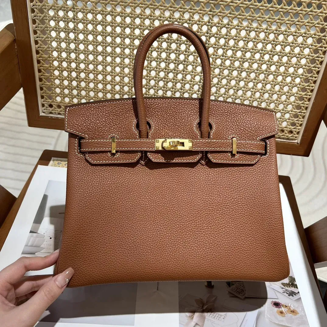 Hermès – Birkin 25 HSS Craie/Gris Tourterelle in Togo-leer met geborsteld goudkleurige hardware