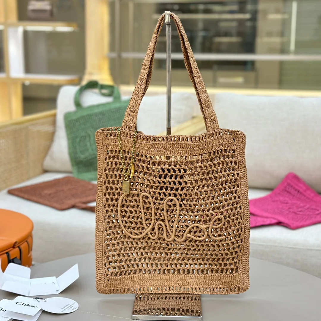 Chloé Summer Banana Tas in Raffia