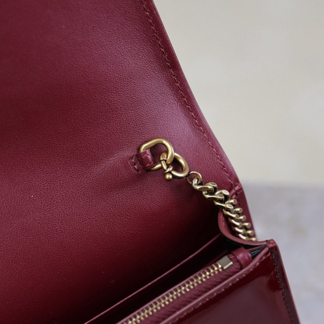 Yves Saint Laurent – Kate Small-tas in lakleer