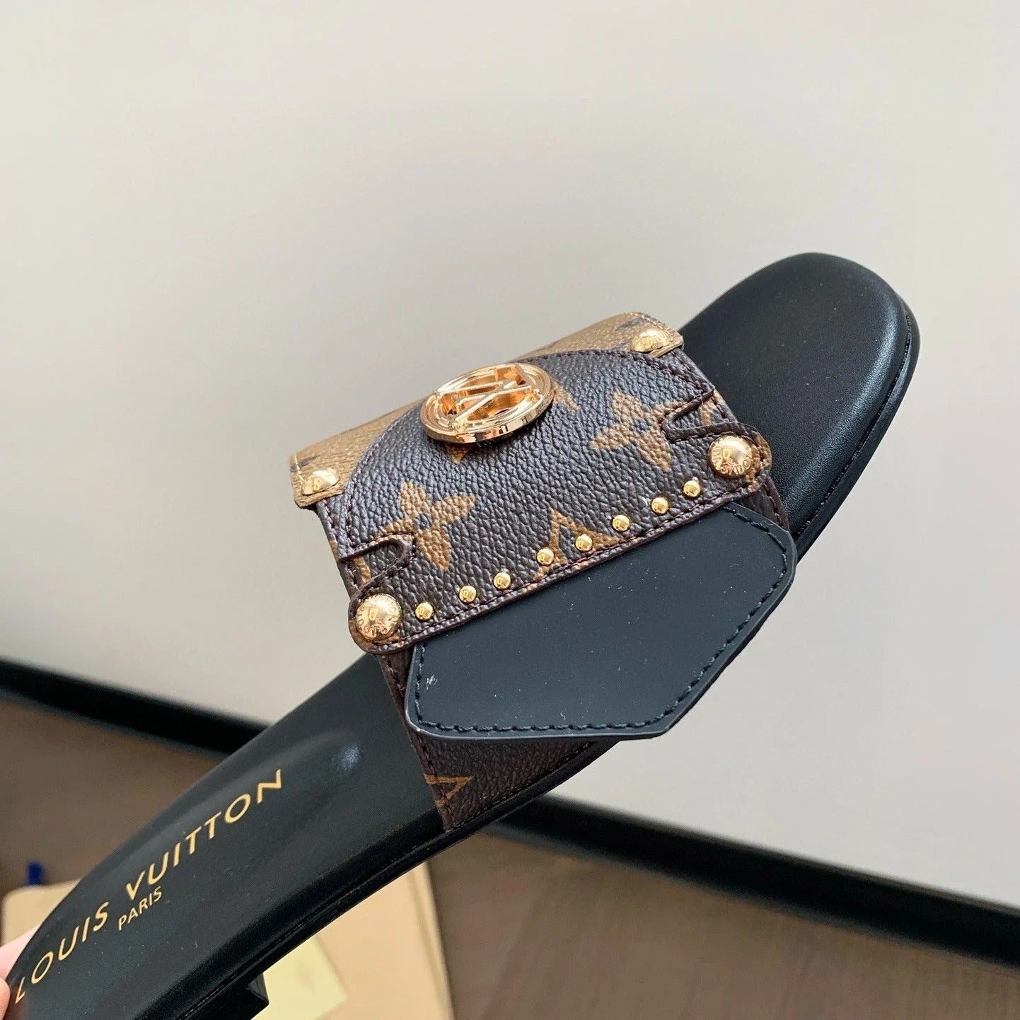 Louis Vuitton – LV Frame Mules Marron Cacao leer
