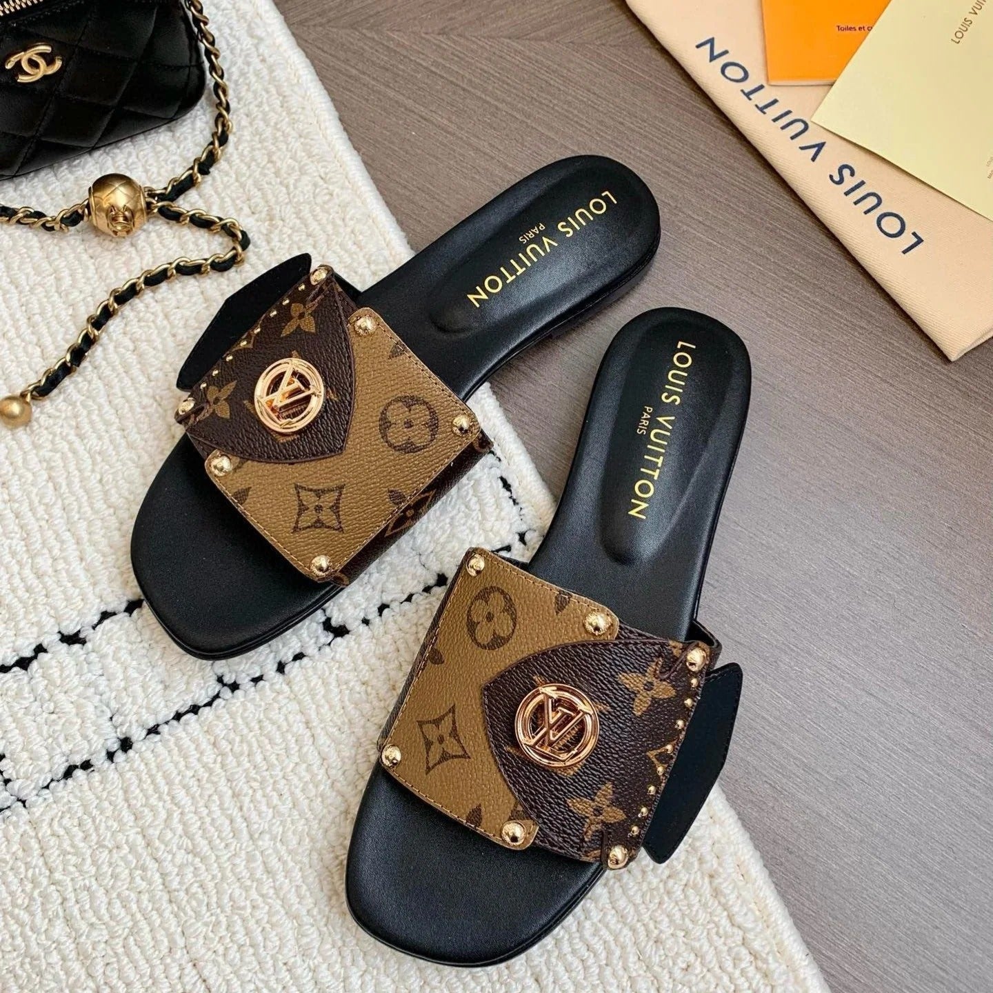Louis Vuitton – LV Frame Mules Marron Cacao leer