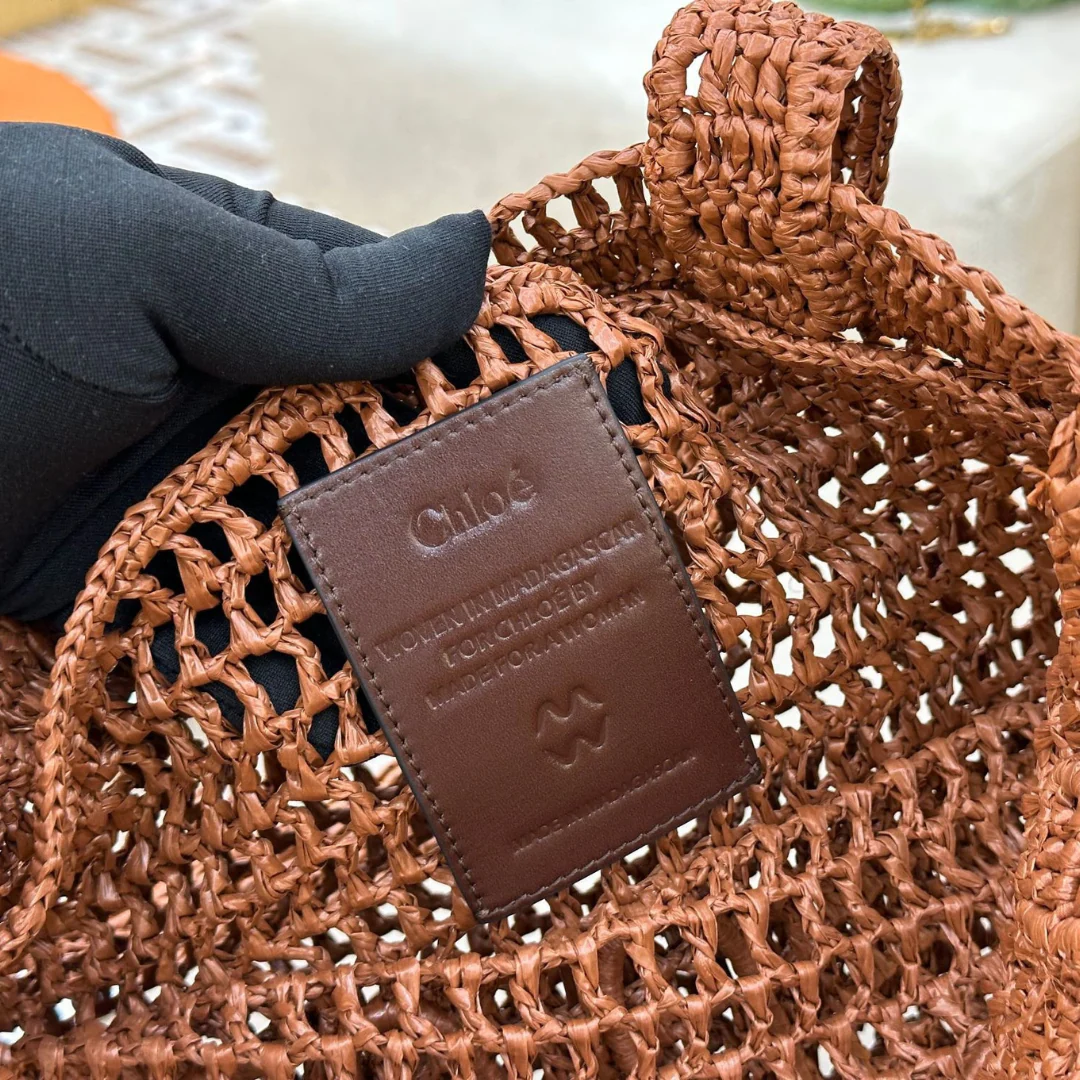Chloé Summer Banana Tas in Raffia