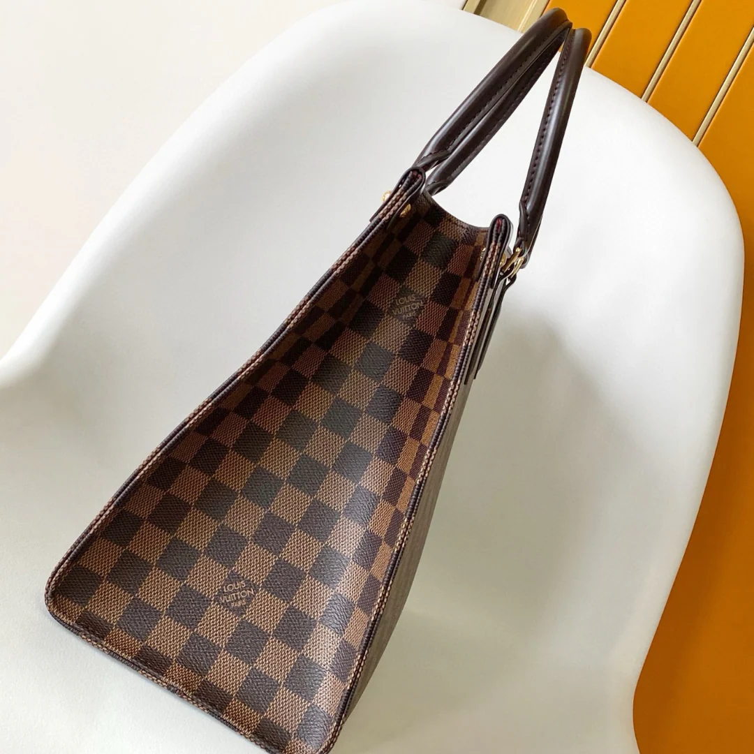 Louis Vuitton – OnTheGo MM-tas