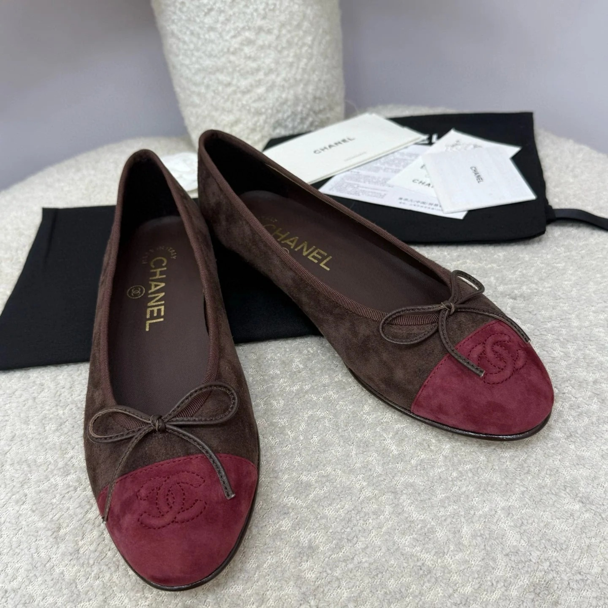 Chanel 25A Ballet Flats Donkerrood Chocolade Suède