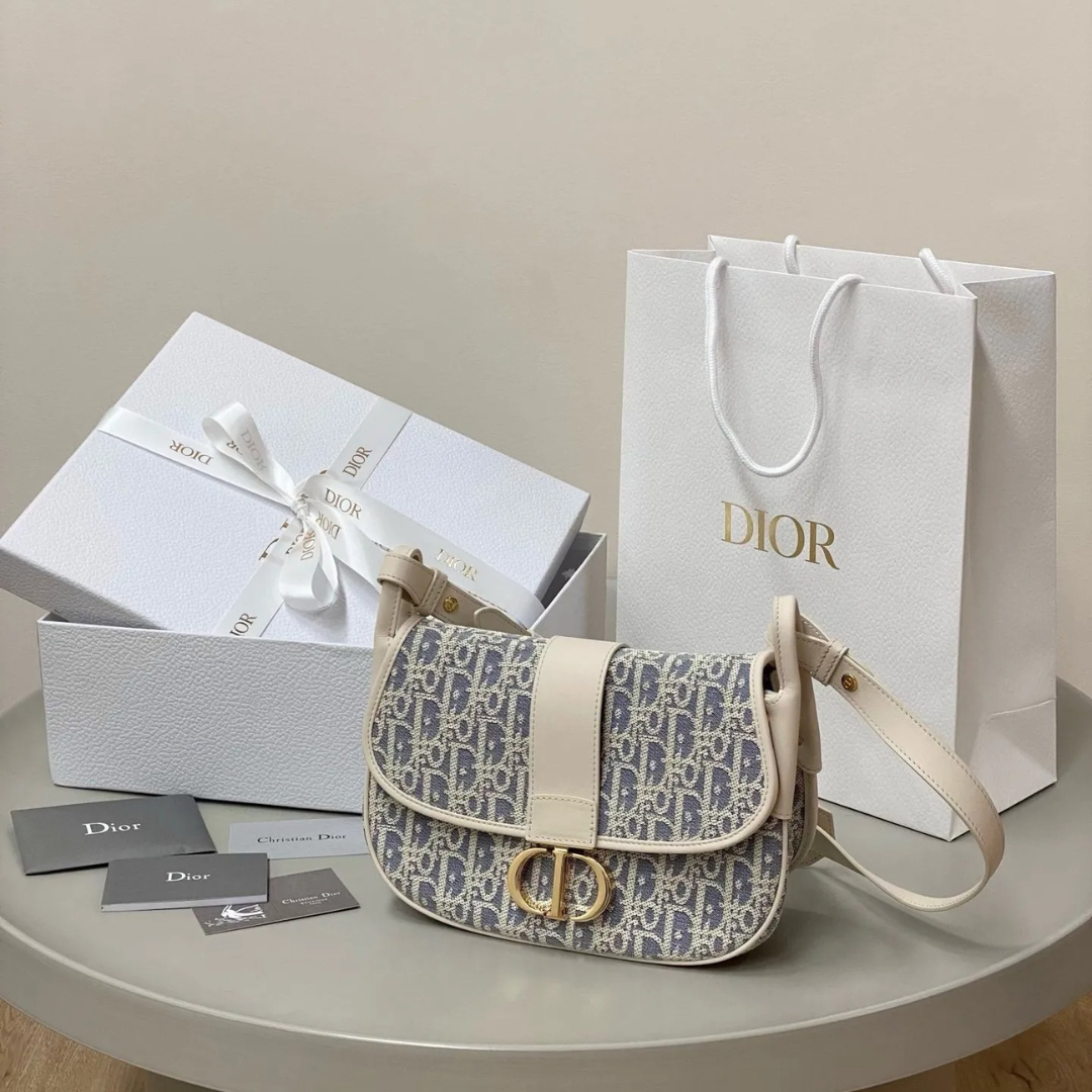 Dior 30 Montaigne Medium Satchel Tas