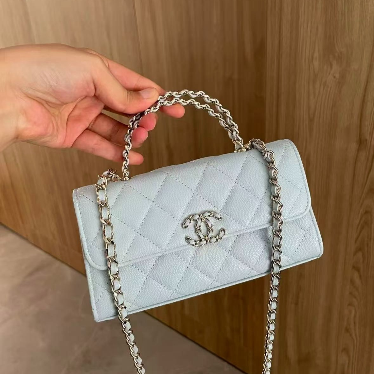 Chanel Classic Flap Tas – Ice Grey