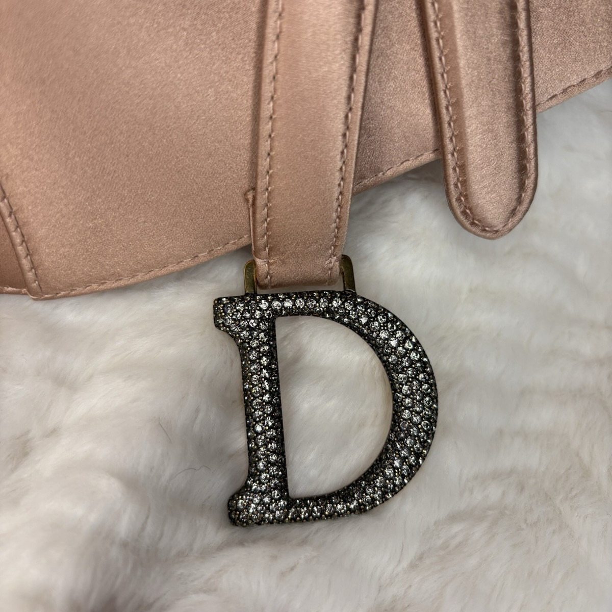 Dior – Mini Saddle Tas in Blush Satijn