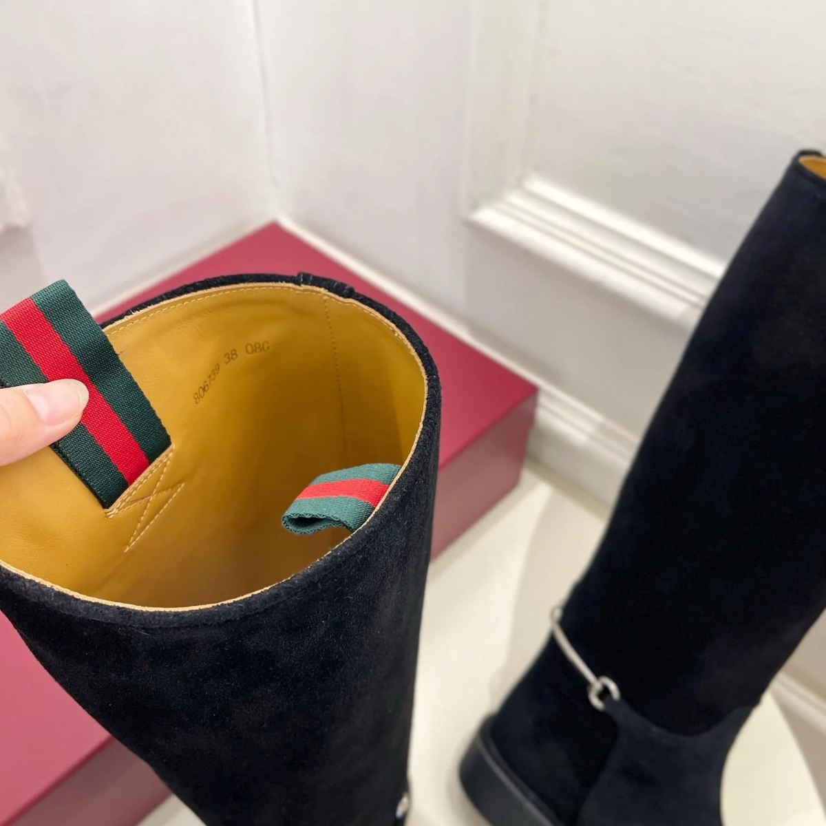 Gucci – Hoge Laarzen in Zwart Suède