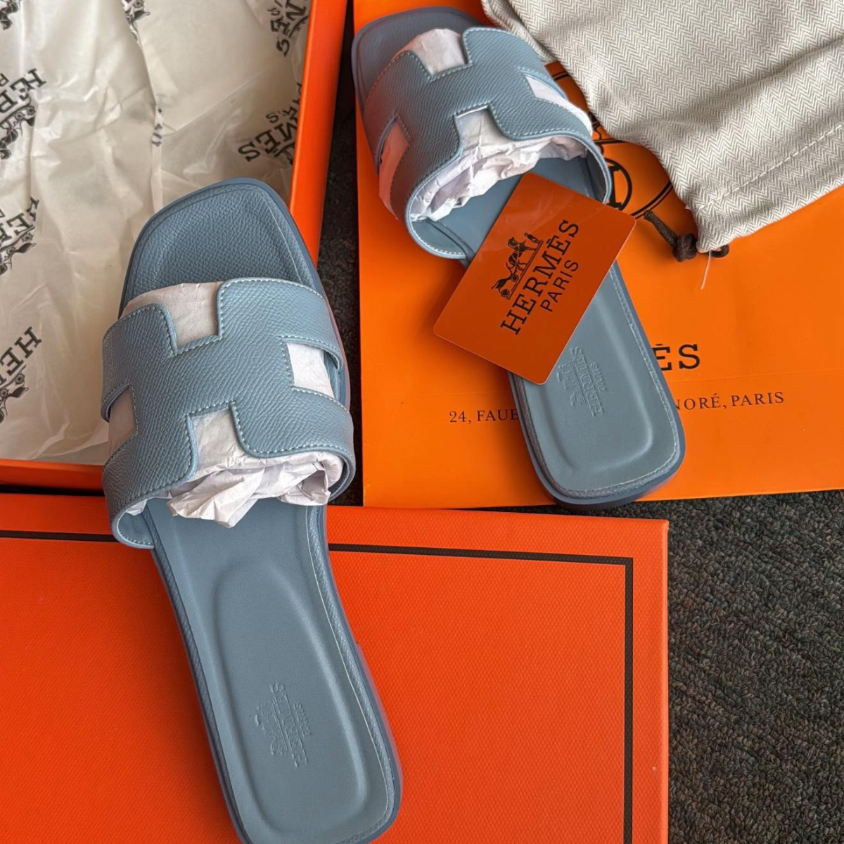 Hermès & Dior Set – Oran Light Blue Sandalen & Lady Dior D-Lite Blue-tas