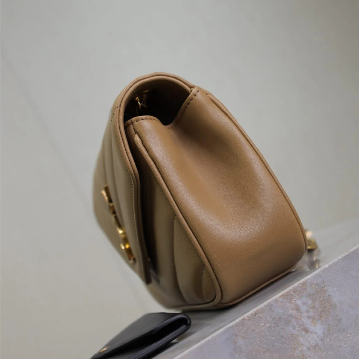 Saint Laurent – Loulou Small Matelassé-tas in lamsleer