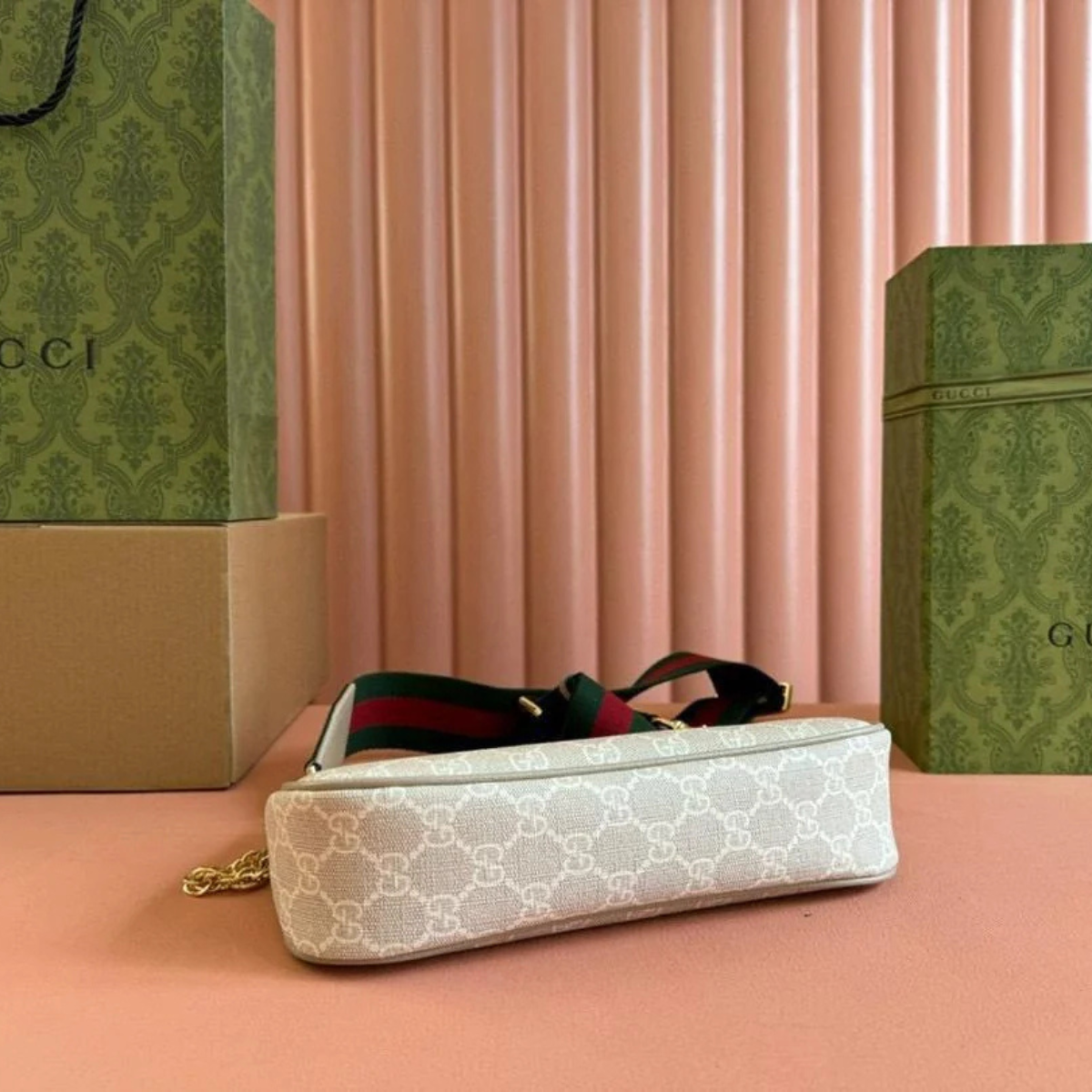Gucci – Ophidia Mini Bag
