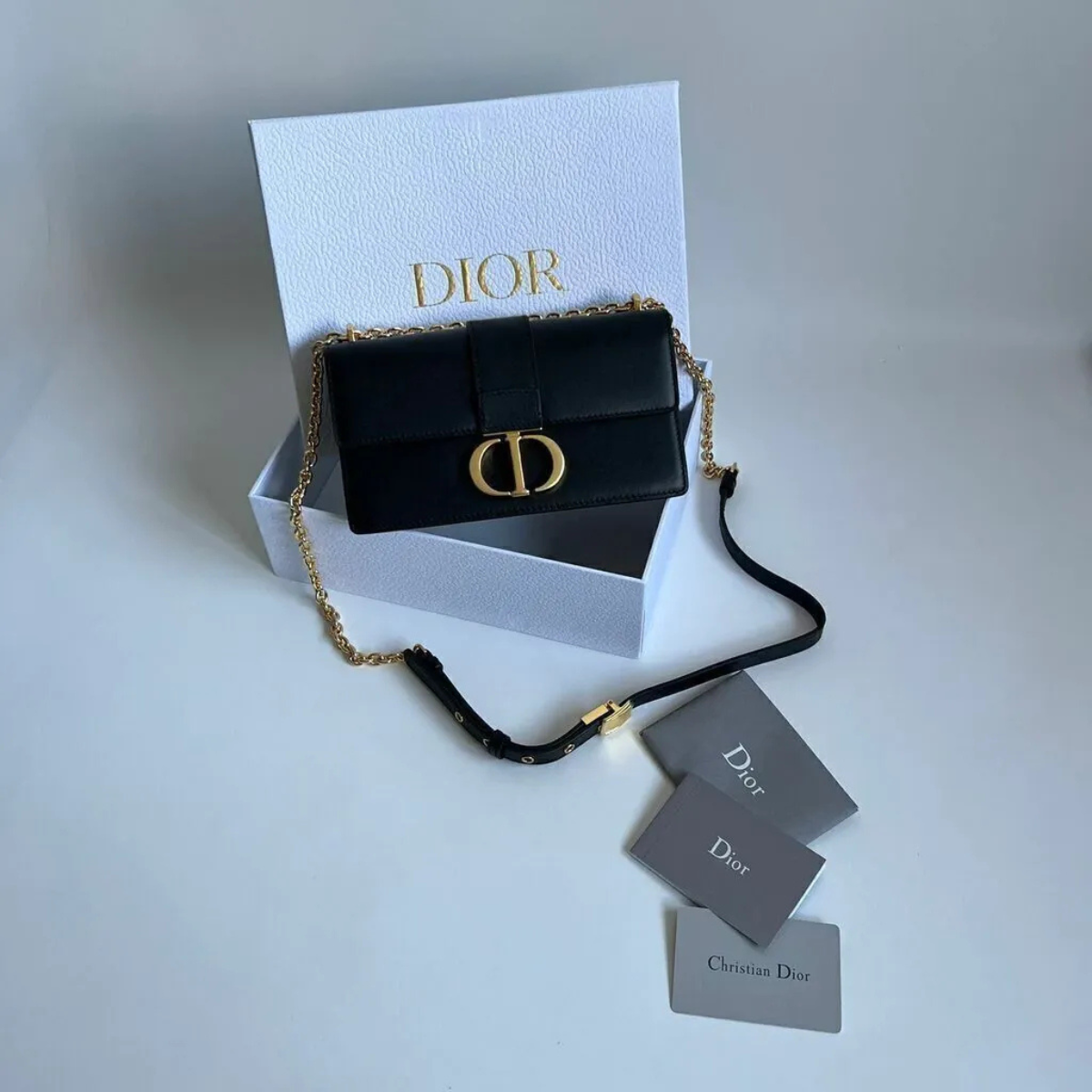 Dior 30 Montaigne East-West Tas met Ketting