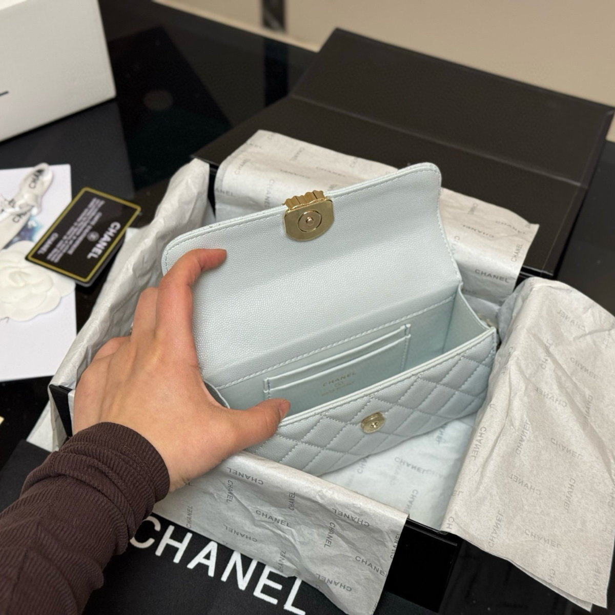 Chanel Classic Flap Tas – Ice Grey