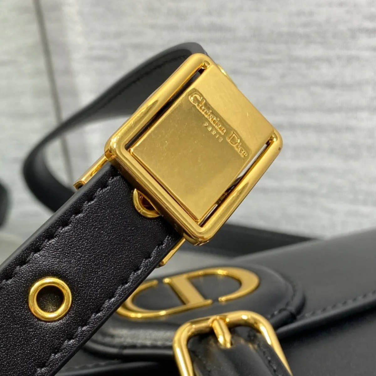 Dior Bobby Medium Tas en 30 Montaigne Wedge Slide