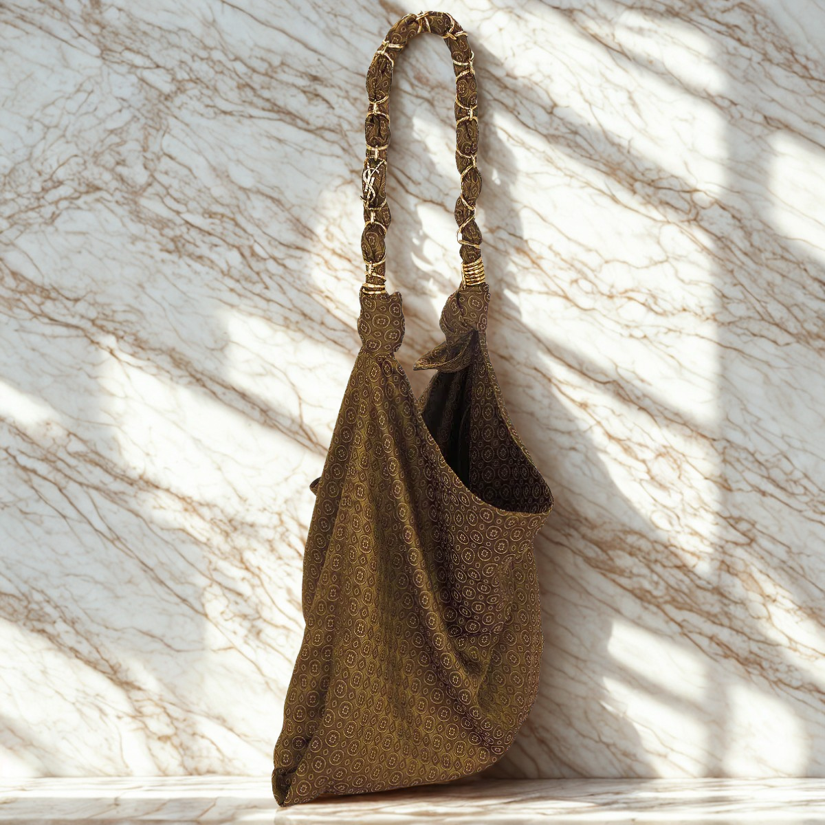 Yves Saint Laurent – Amalia-tas in jacquard