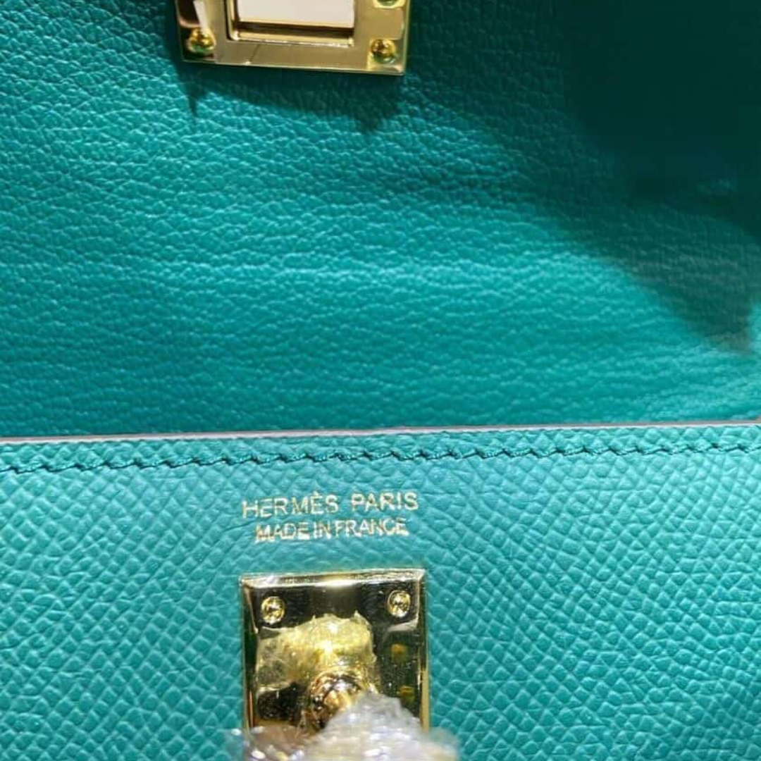 Hermès – Kelly 20-tas in groen met goudkleurige hardware