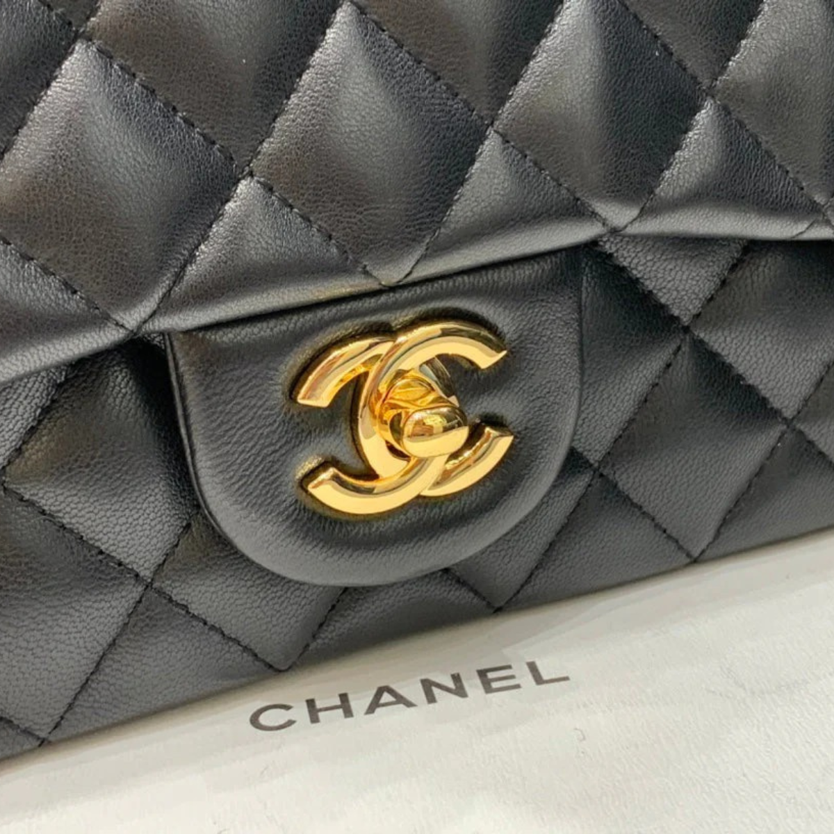 Chanel Mini Flap Tas – Zwart