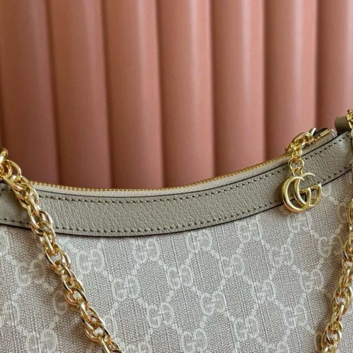 Gucci – Ophidia Mini Bag