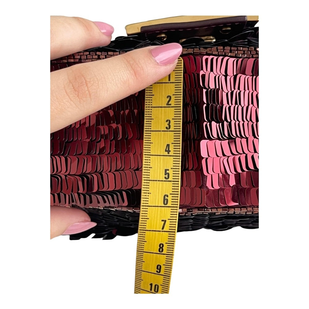 Fendi – Baguette Tas in Rode Pailletten