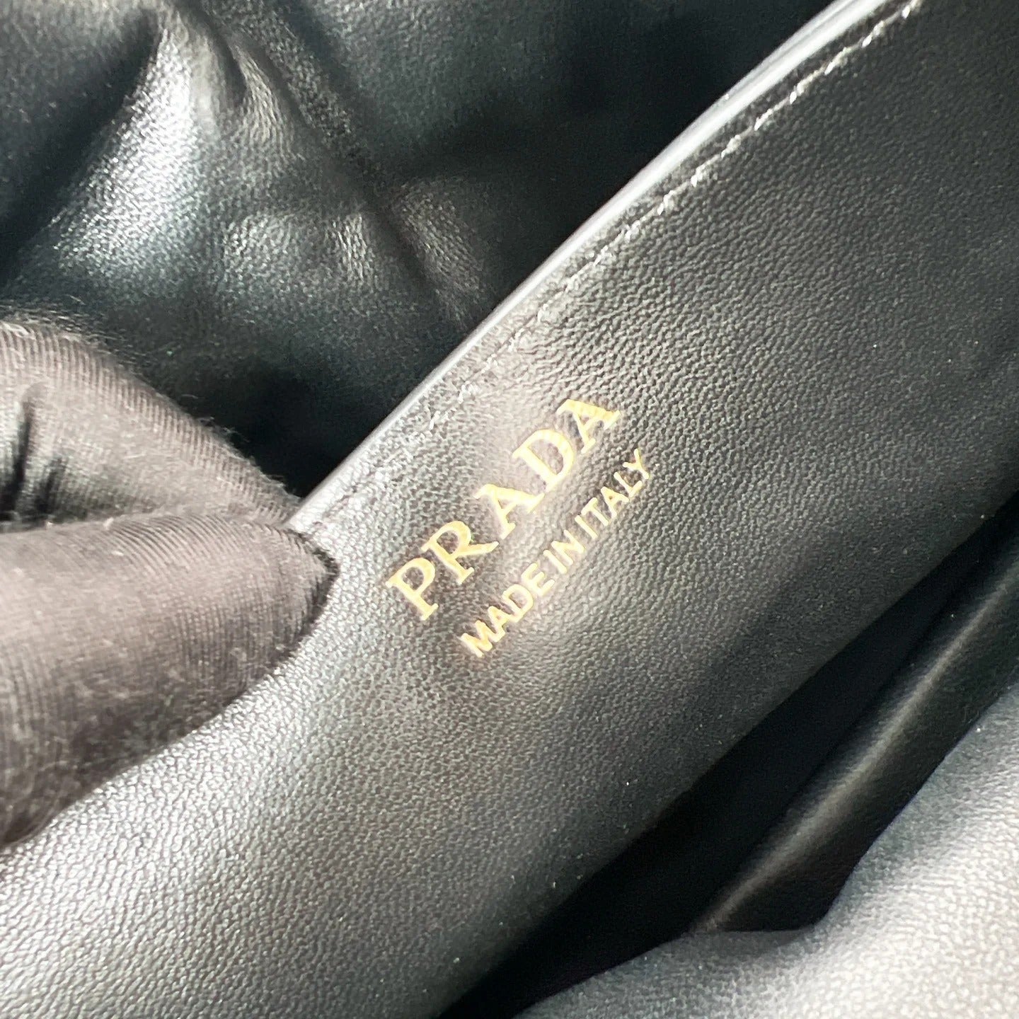 Prada – Small Dada-tas in nappaleer