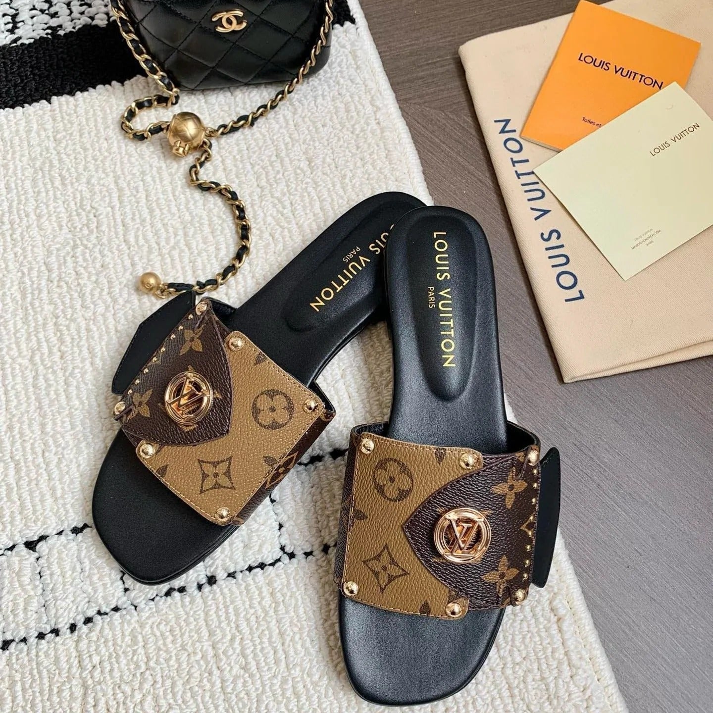 Louis Vuitton – LV Frame Mules Marron Cacao leer
