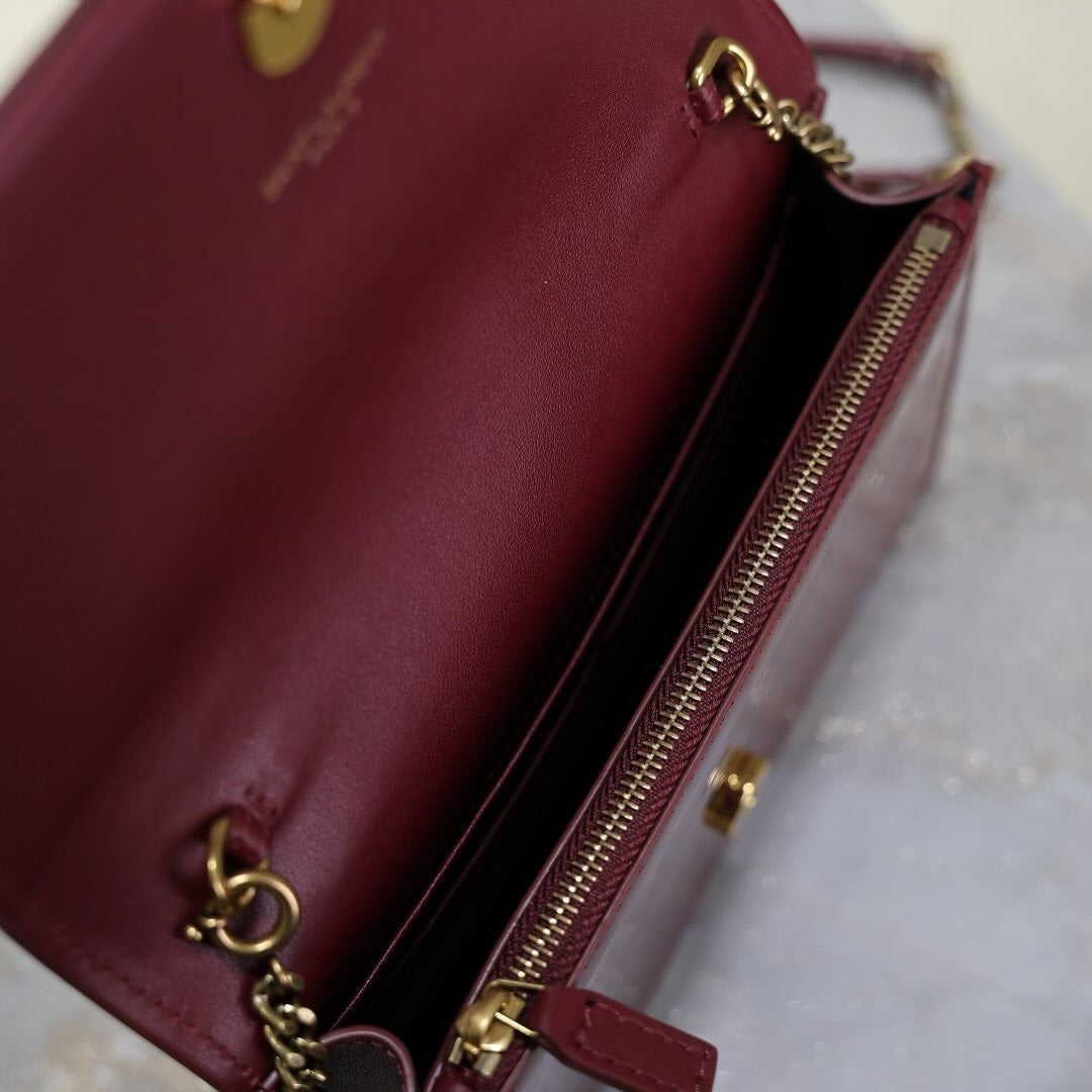 Yves Saint Laurent – Kate Small-tas in lakleer