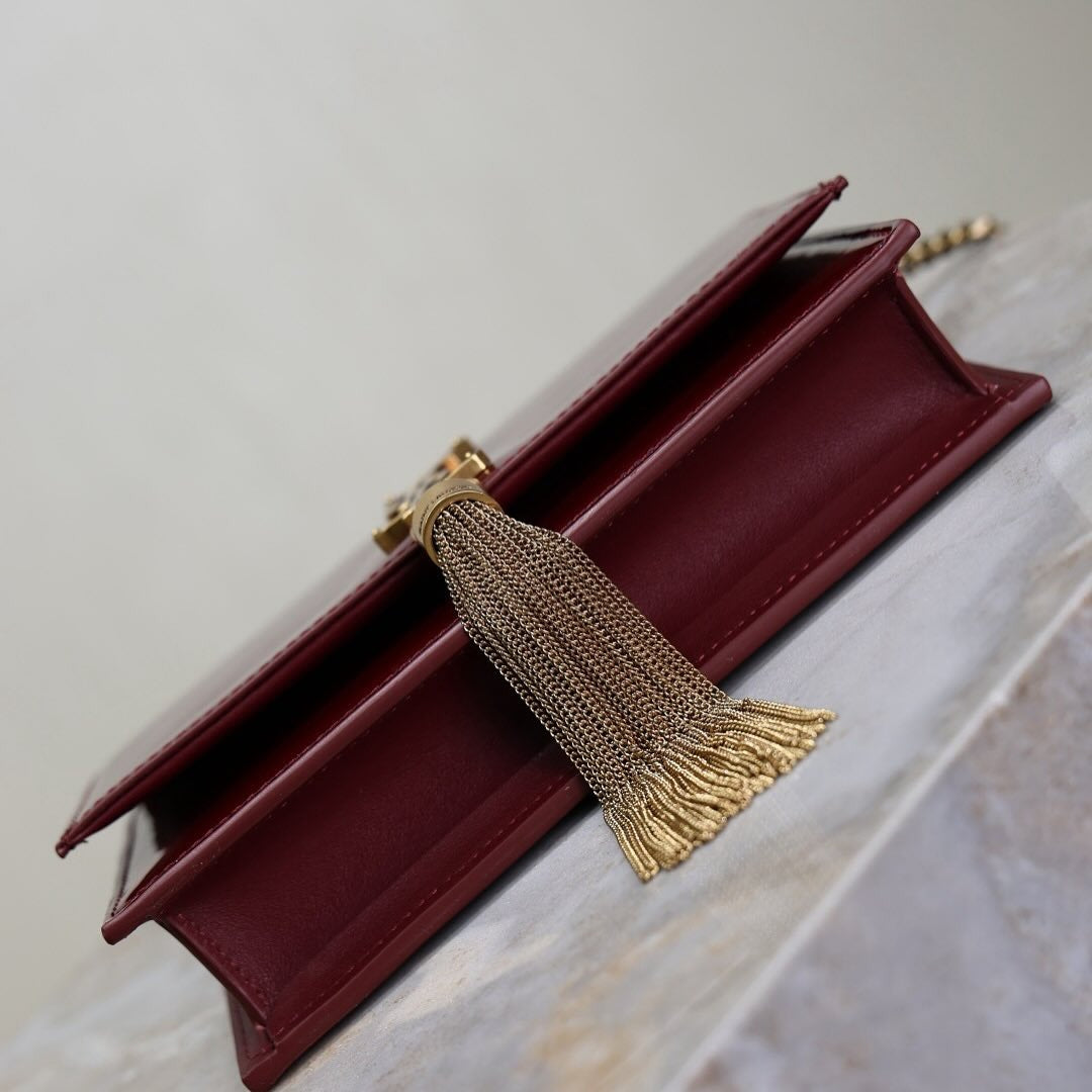 Yves Saint Laurent – Kate Small-tas in lakleer