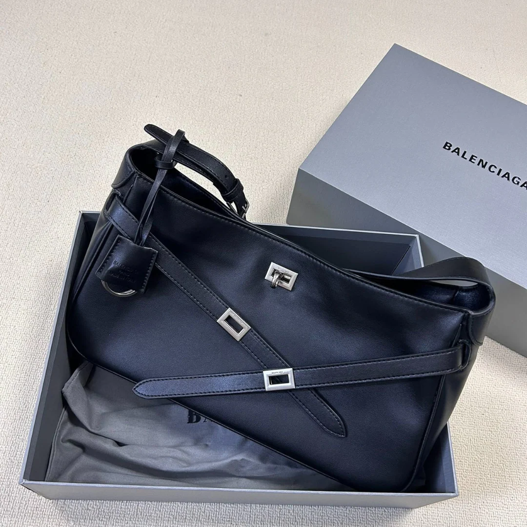 Balenciaga Bel Air Medium Schoudertas voor Haar – Zwart