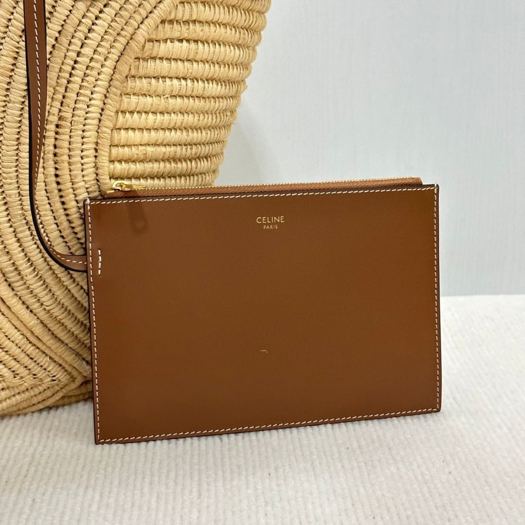 Celine Classic Small Basket met Geweven Triomphe in Raffia en Kalfsleer