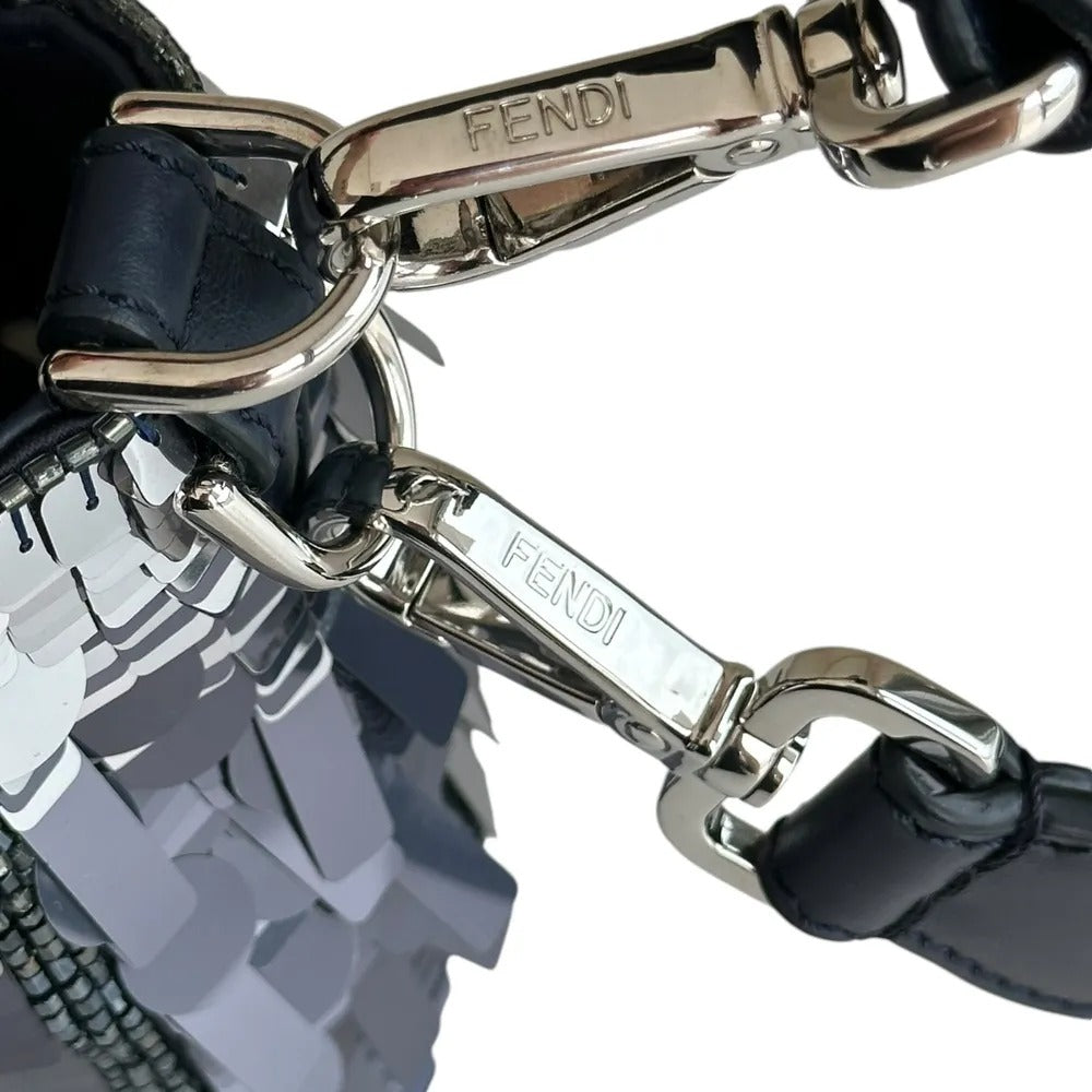 Fendi – Baguette Tas in Blauw Leer met Pailletten