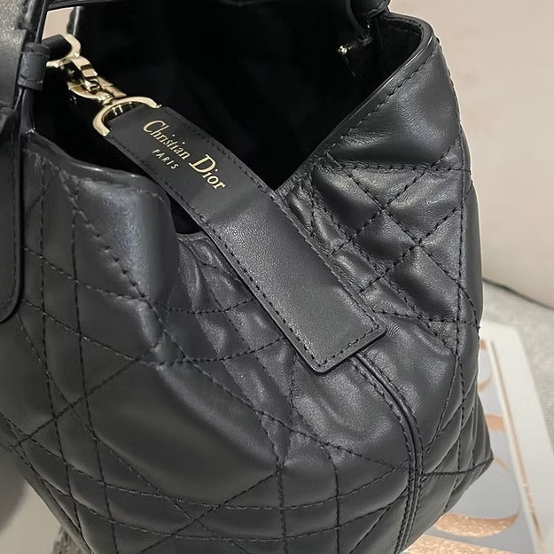 Dior – Toujours Vertical Medium Tote Tas