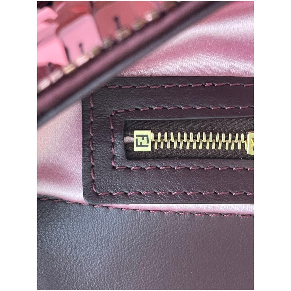 Fendi – Baguette Tas in Rode Pailletten
