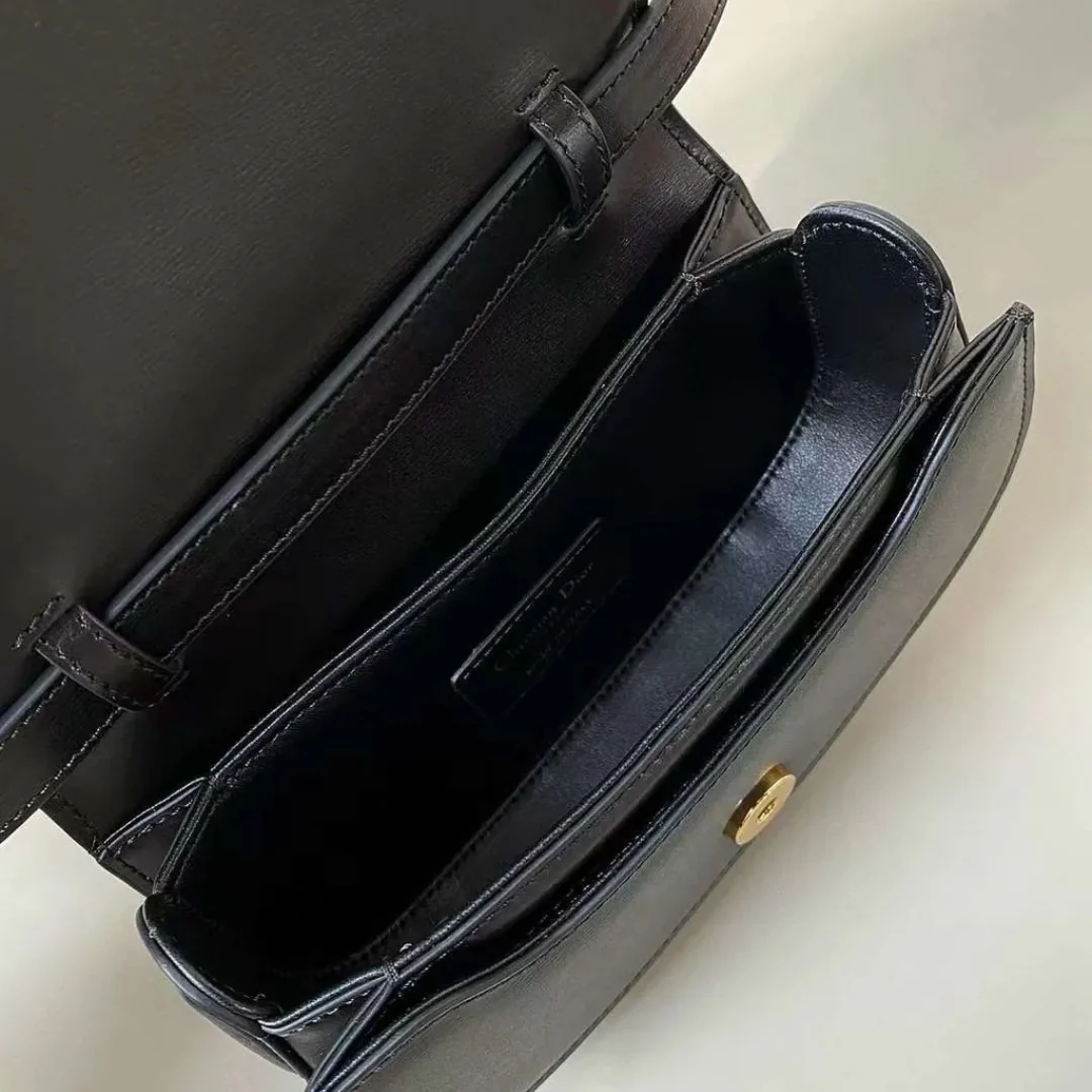 Dior 30 Montaigne Avenue Medium Top Handle Tas